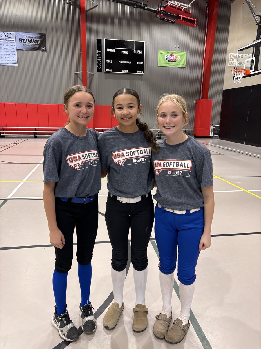 Rylee_Hendrix8's tweet photo. So thankful to have the opportunity to be apart of region 7 and play in Oklahoma #mojo #teamstripes #allamerican https://t.co/0vrTT7HgpM