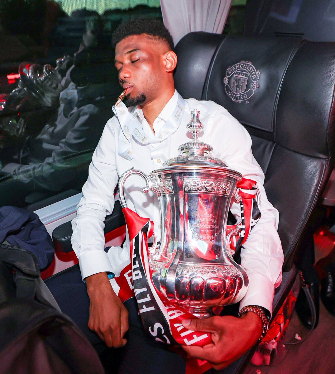 (fan) Trey tweet media