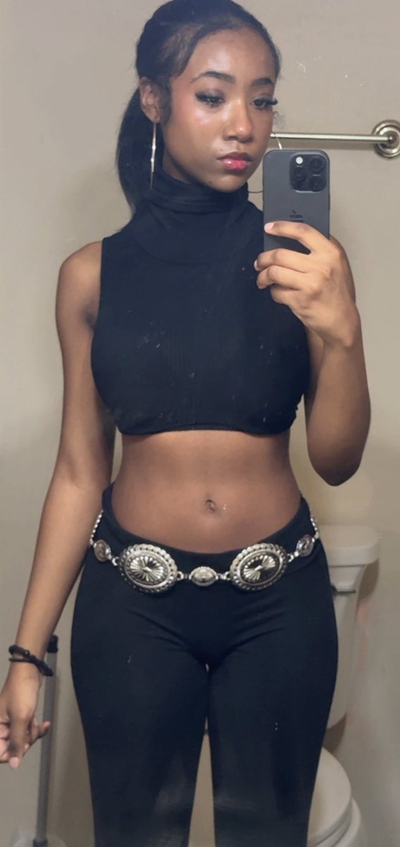 𝓙𝓪𝔂𝓵𝓪 ✱ tweet media