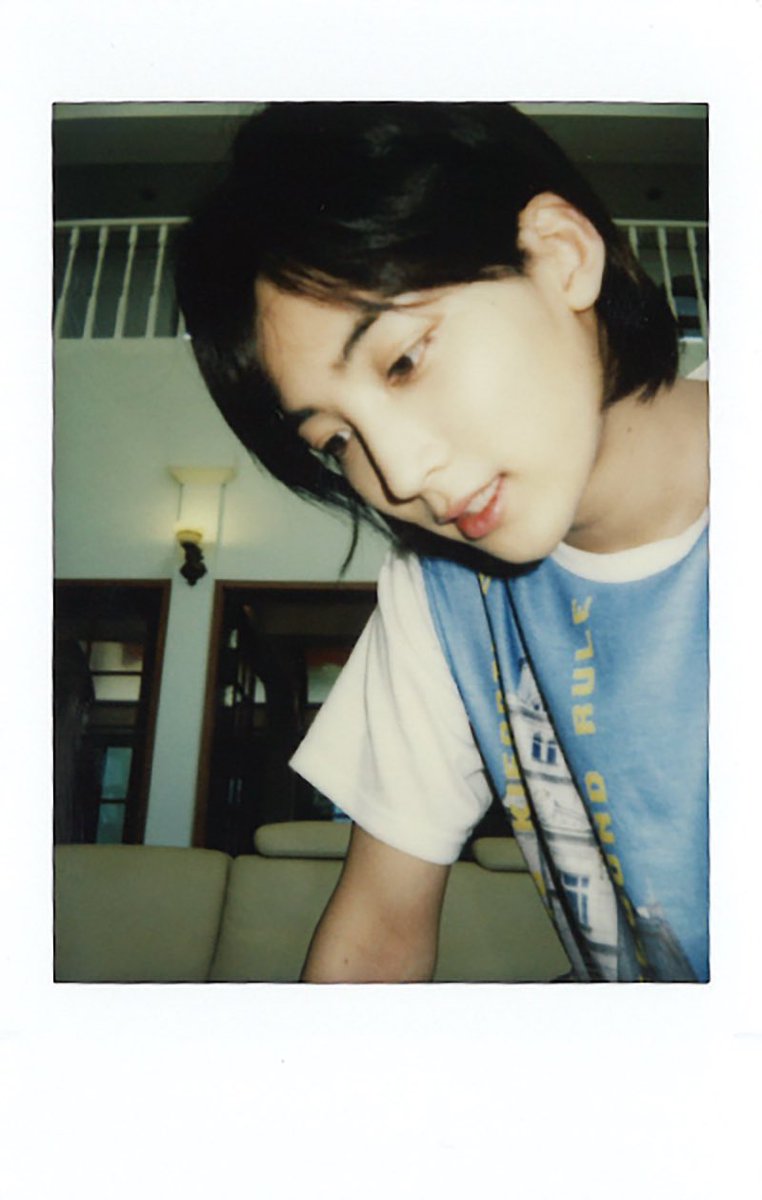 eu seungkwan com a xota apertada tweet media