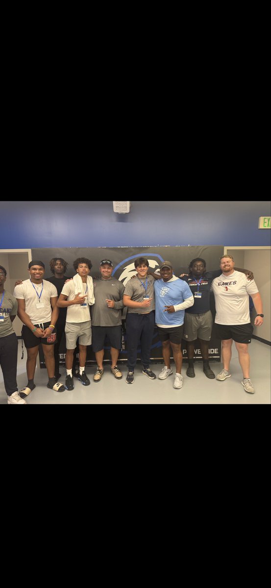 ABHScanes's tweet photo. Thank you to @FaulknerFTBL and @SouthAlabamaFB for hosting some of players today, they had a great time. Both places were first class. https://t.co/W6RbvysooQ