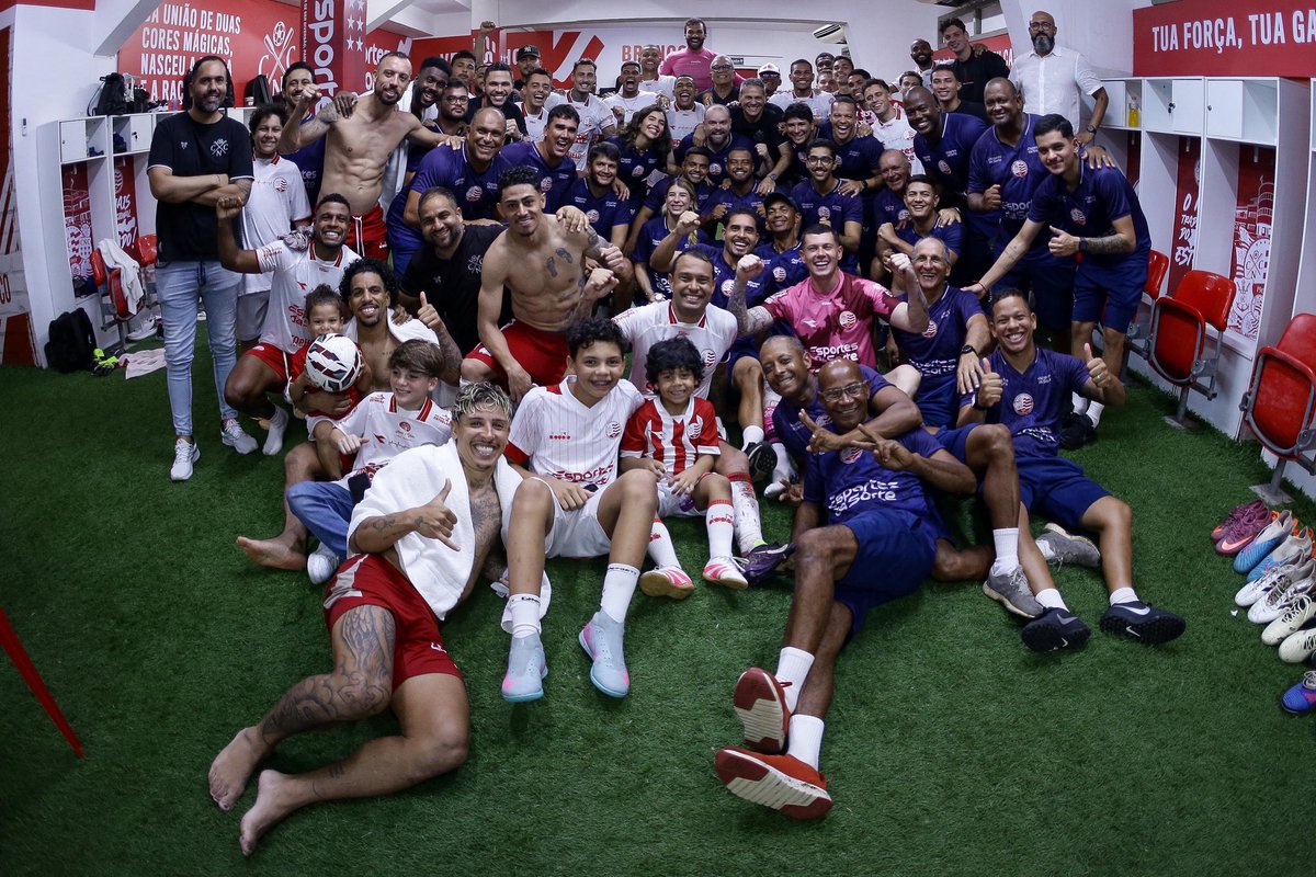 Náutico tweet media