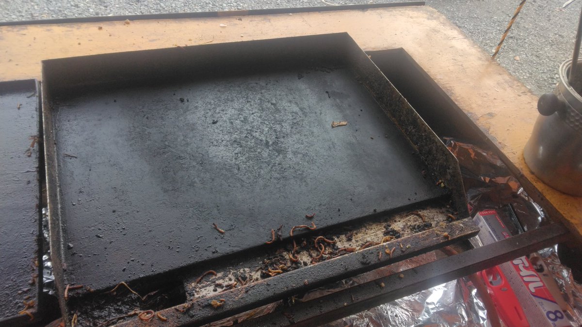 繁忙期始まっ太郎 tweet media