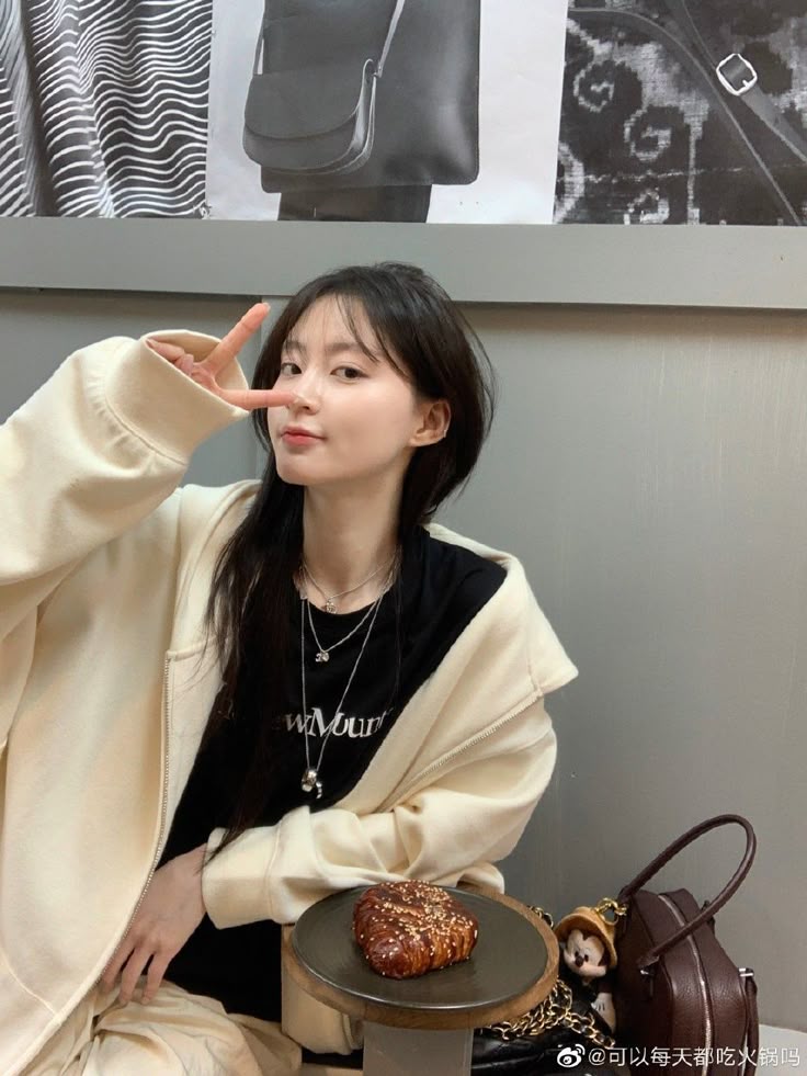 Jian Kaia tweet media