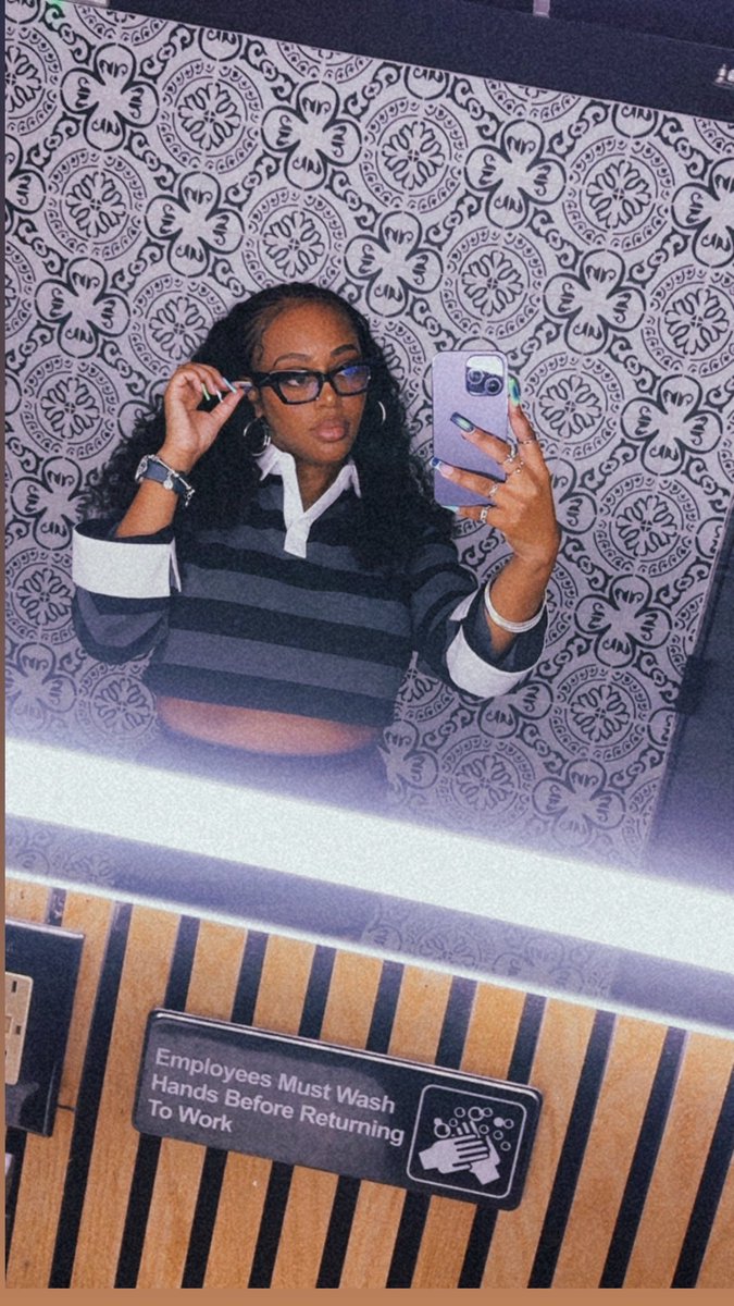 Muva🌻☘️ tweet media