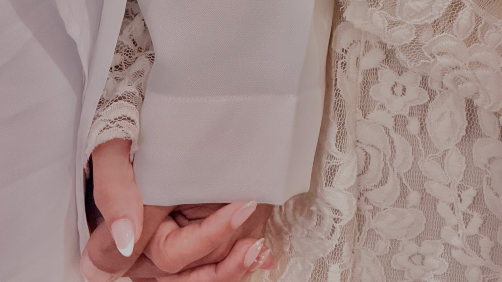 person7_'s tweet photo. إنّ من الرجال من إذا أحبّ، صان وإذا وعد، أوفى 🕴️❣️❣️. https://t.co/2Qgszfn8av