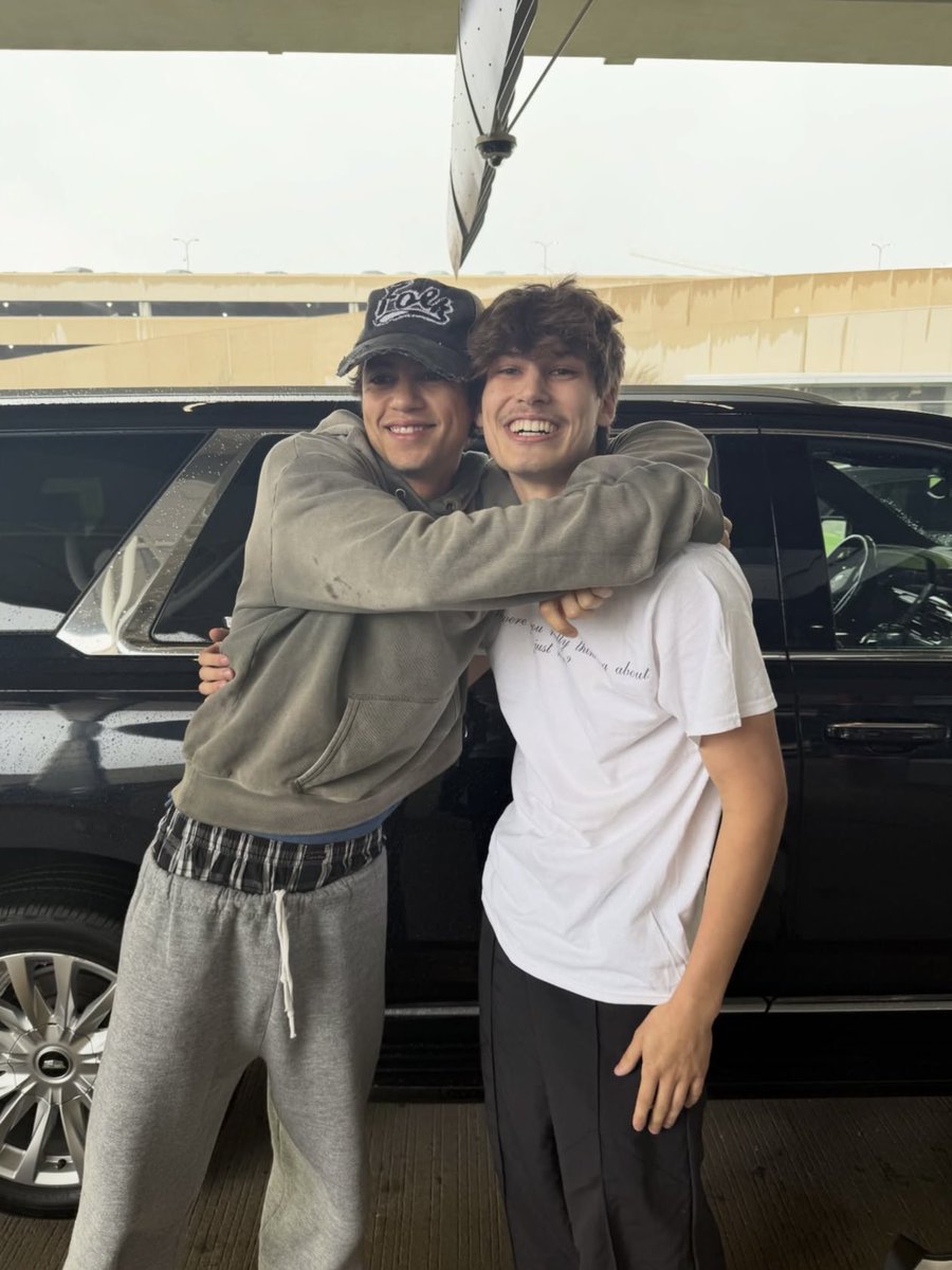 Dominic Fike Updates tweet media