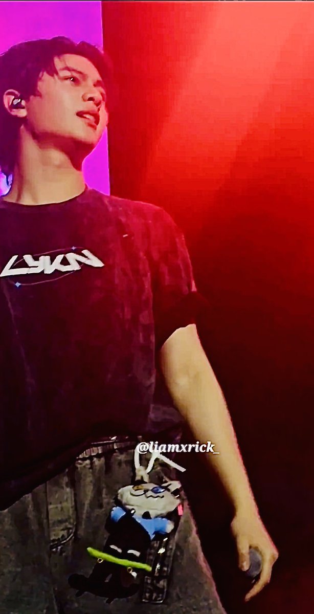 WestieBBF's tweet image. William? 😭😭😭 

#LYKNDuskAndDawnxParis
#williamjkp #วิลเลี่ยมจักรภัทร