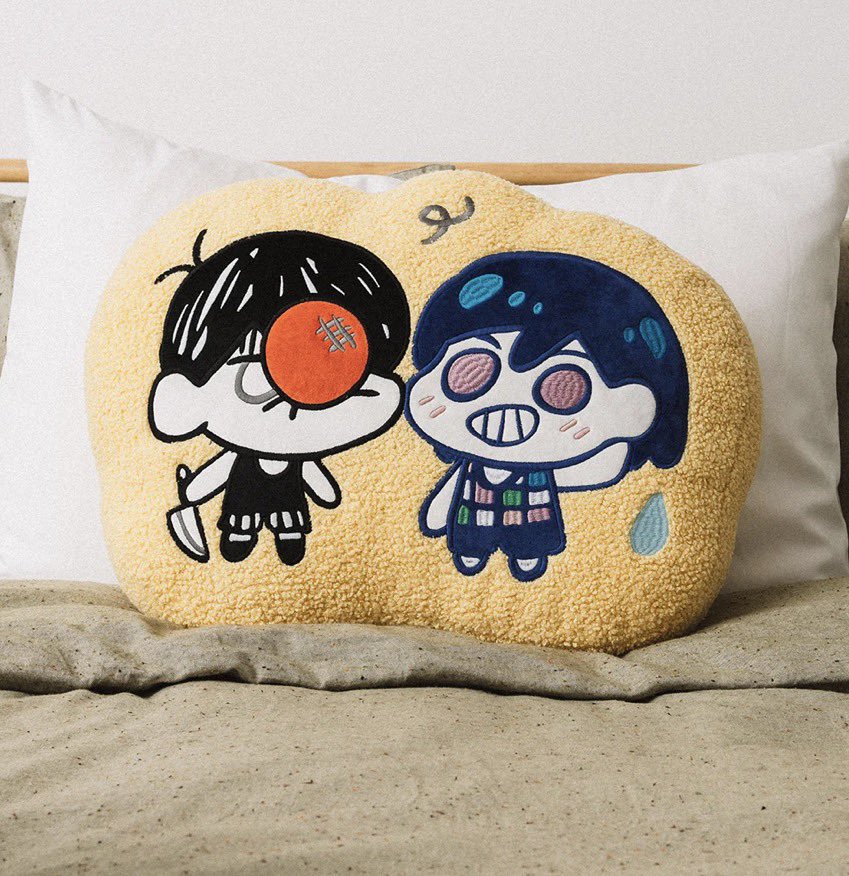 Day 289🧡
~
Omokel cushion.. it’s very expensive tho aaa😭😭😭 omocat lock in😞
#omorisuntan #omorisunkel #omoriomokel