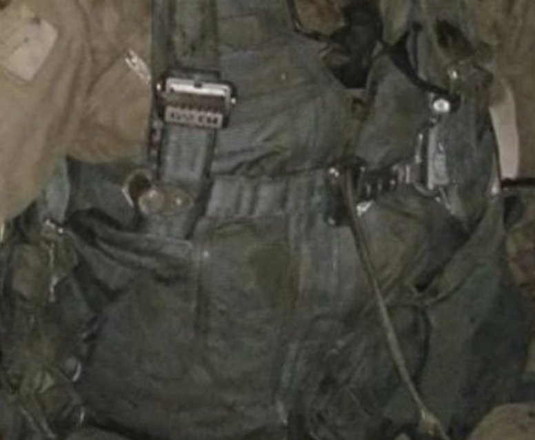 🚨🚨 عاجـــــــــــــــل  

#خطير
تم العثور على الطيار الامريكي من قبل قوات البسيج التابعه للحرس الثوري.