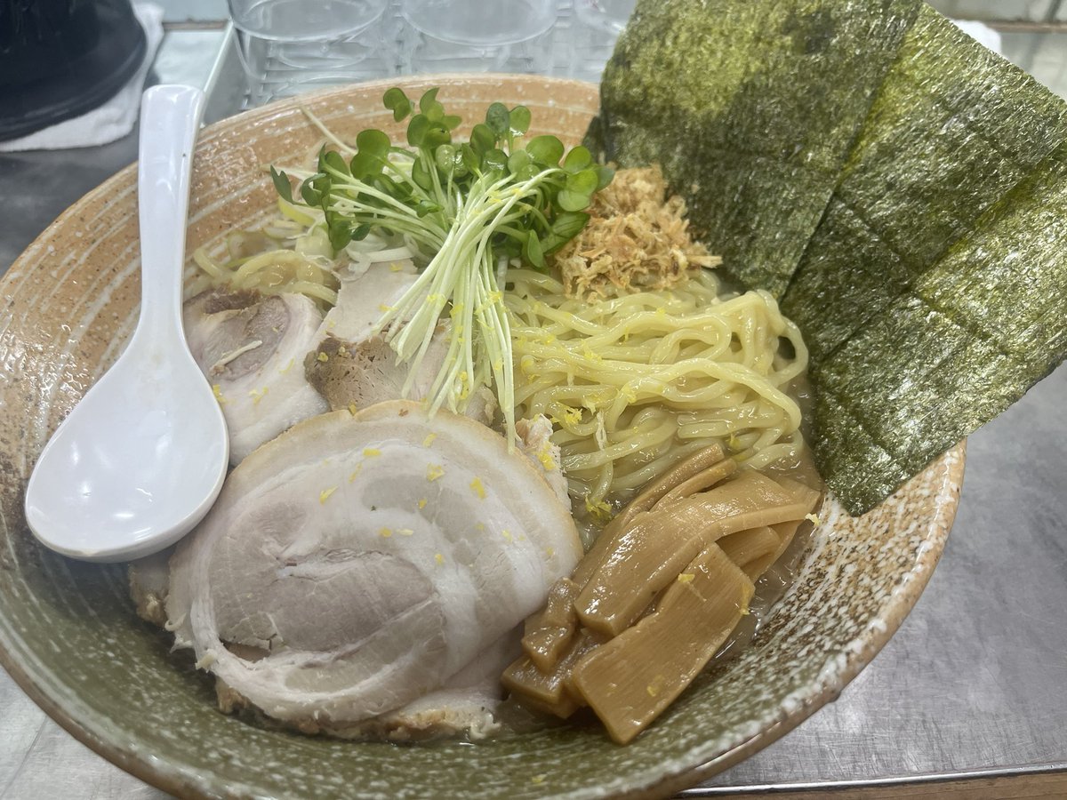 🍌ゴリラ🍌 tweet media