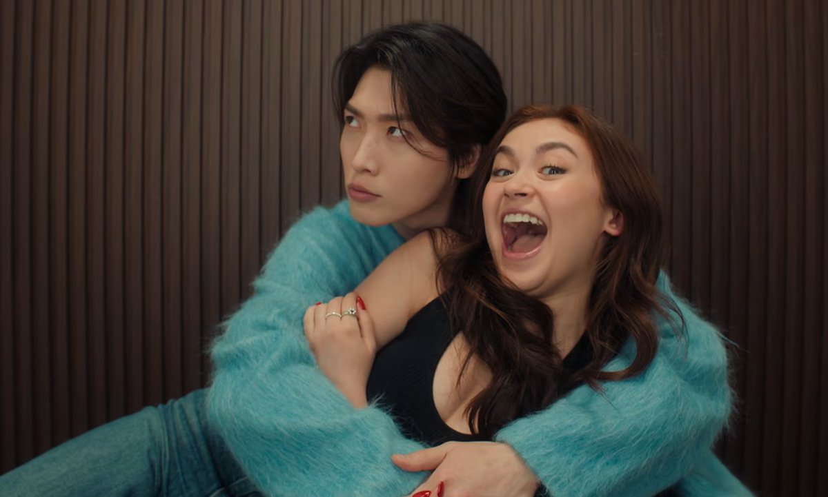 xo kitty 3 OUT WATCH NOW tweet media