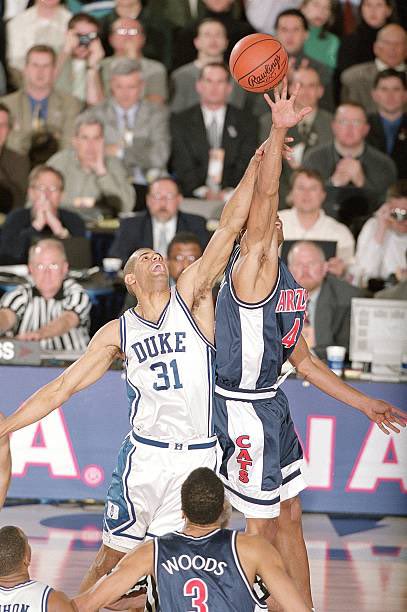 2001 Live tweet media