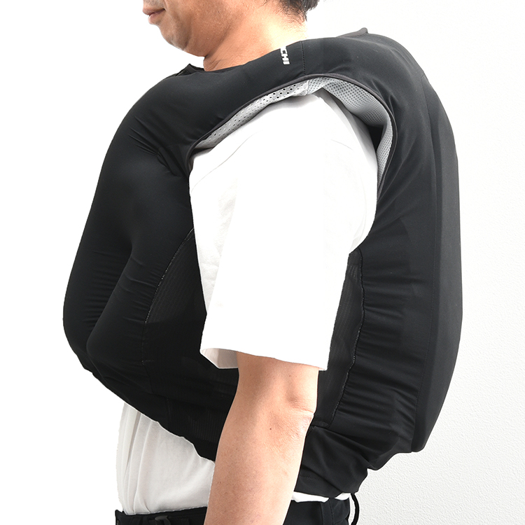 responsejp's tweet image. アールエスタイチ、バイク用エアバッグベスト『T-SABE』を4月24日に発売決定！ 価格は8万8000円
response.jp/article/2026/0…

#バイク #新型車 #TAICHI #オートリブ #東京モーターサイクルショー