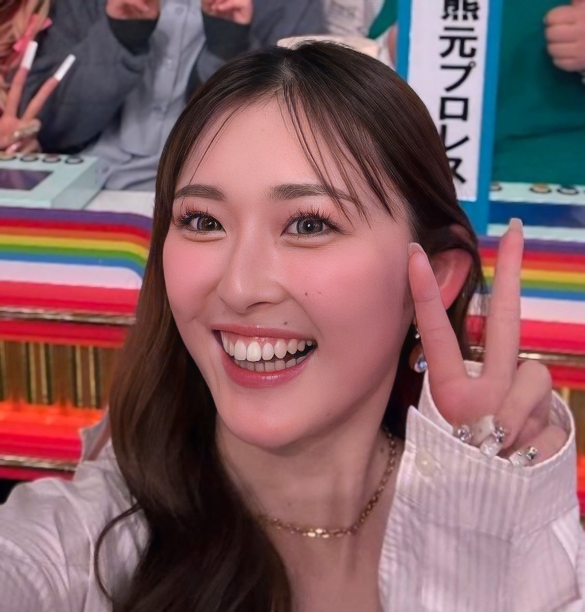 まみ@美女百科 tweet media