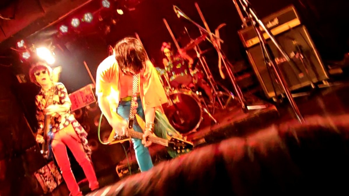 りんご tweet media