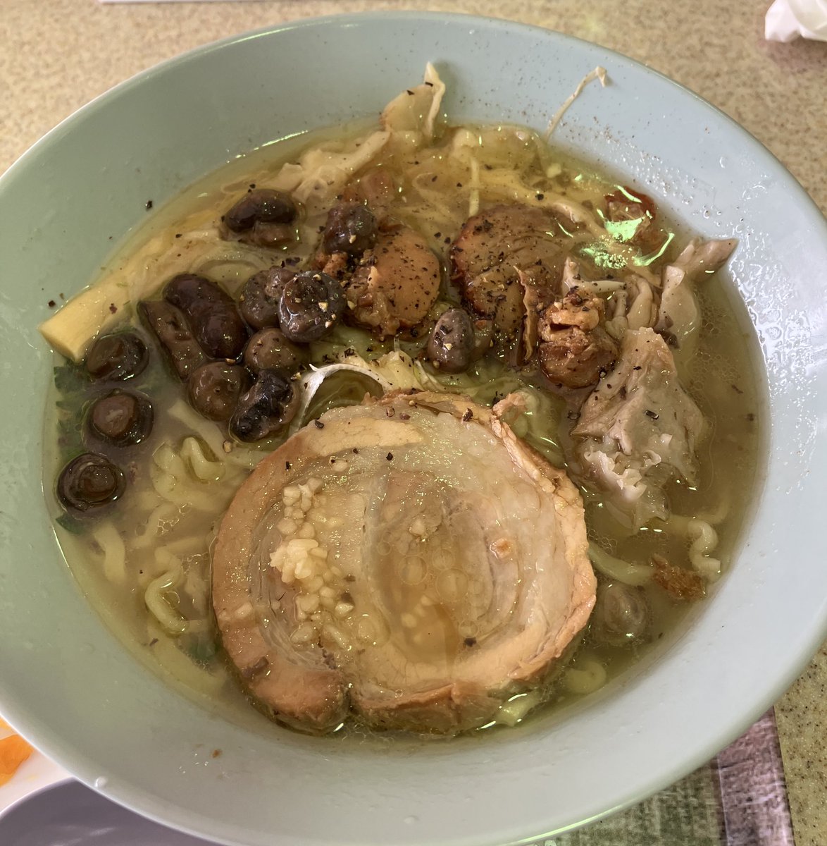 ロカボ tweet media