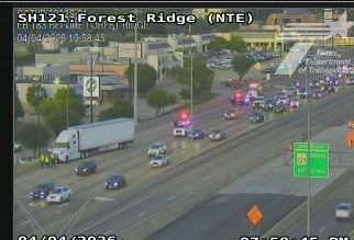 krldtraffic's tweet image. #Bedford Incident involving a big rig on WB 183 @ Forest Ridge in the right lanes. Texpress is open and up to speed #1080traffic #KRLDtraffic