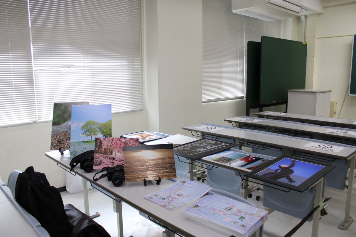 handaiphoto's tweet photo. 昨日に引き続き、本日もサークルオリエンテーションが開催されています！
写真部はC102にてみなさんをお待ちしております♪
ぜひお越しください！ https://t.co/hTBmsjUiZv
