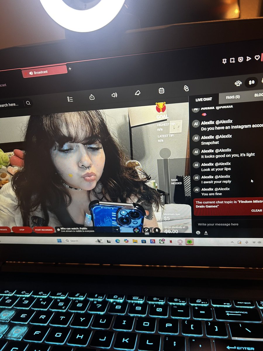 Goddess Moon tweet media