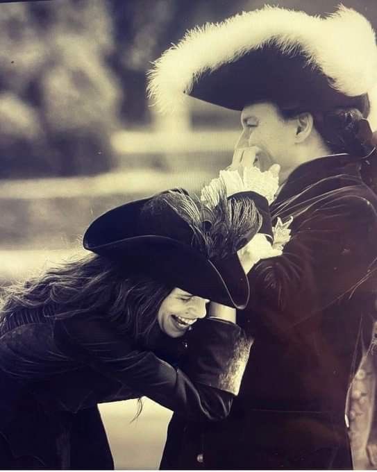 nwaa ᖭི༏ᖫྀ tweet media