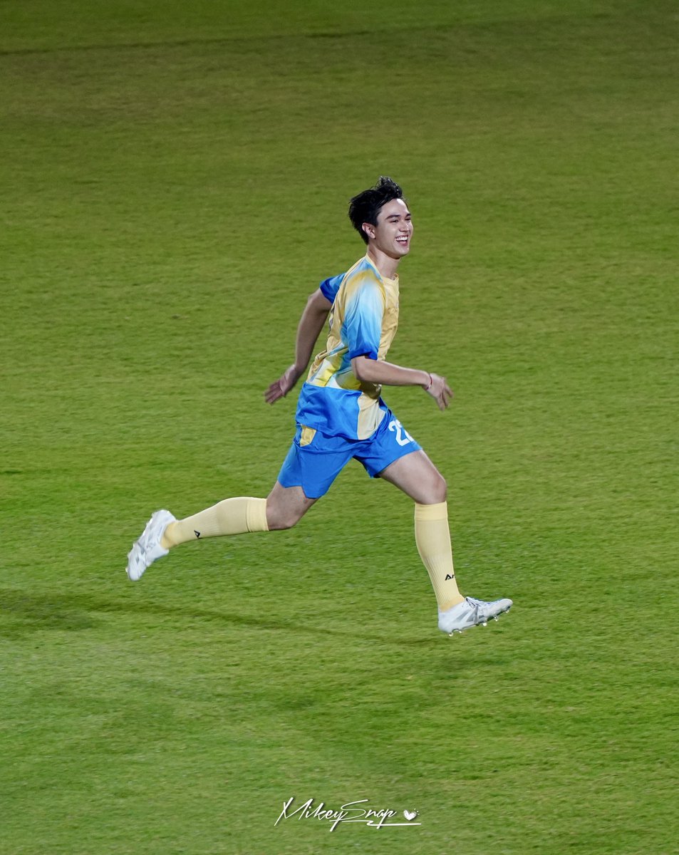 ยัยกล้อง 📸 tweet media