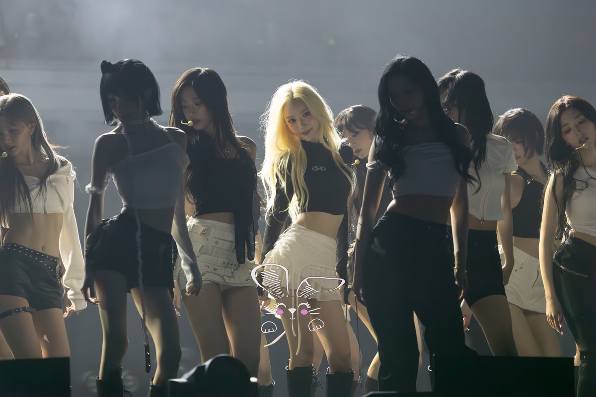 Nice2knowU tweet media