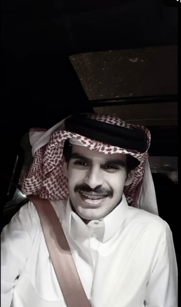 سارهـ tweet media