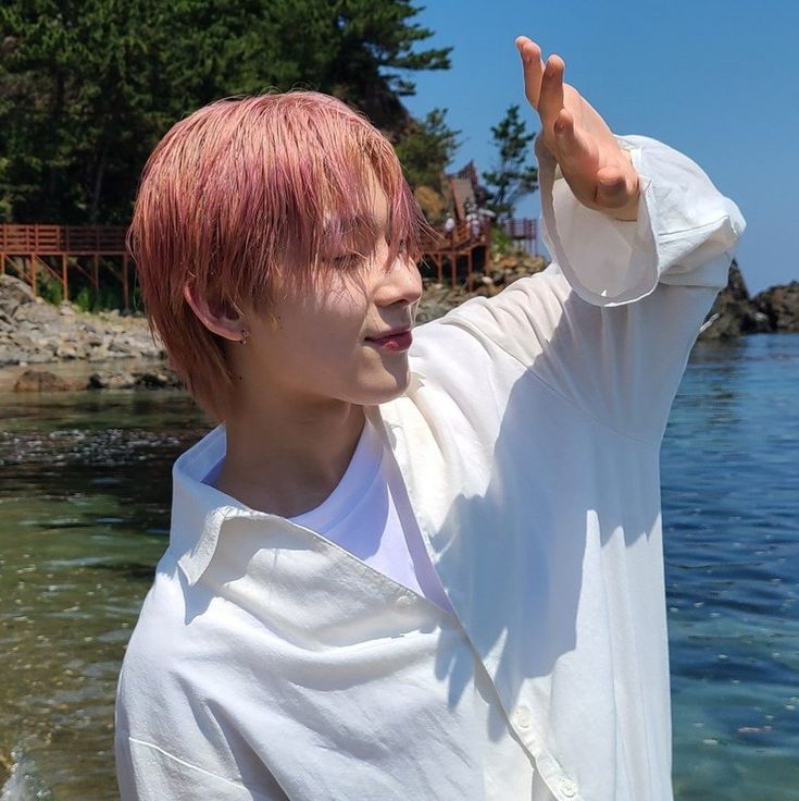 by_.sunoo tweet media