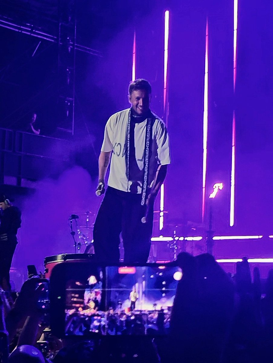 MULBERRYRRY's tweet photo. my view in indy last night after convincing myself for years ill never get a pit experience https://t.co/V5cYgXtIZE