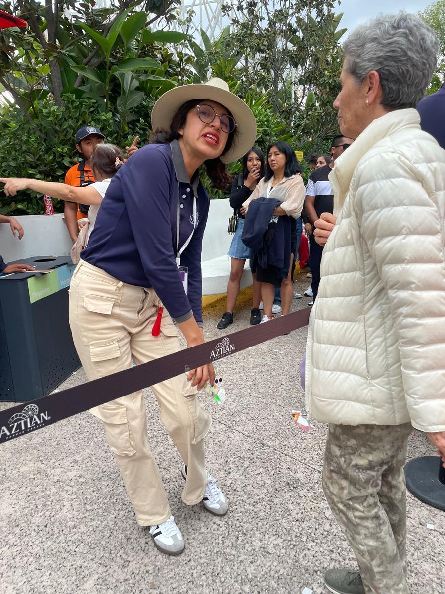 Clara Sánchez tweet media