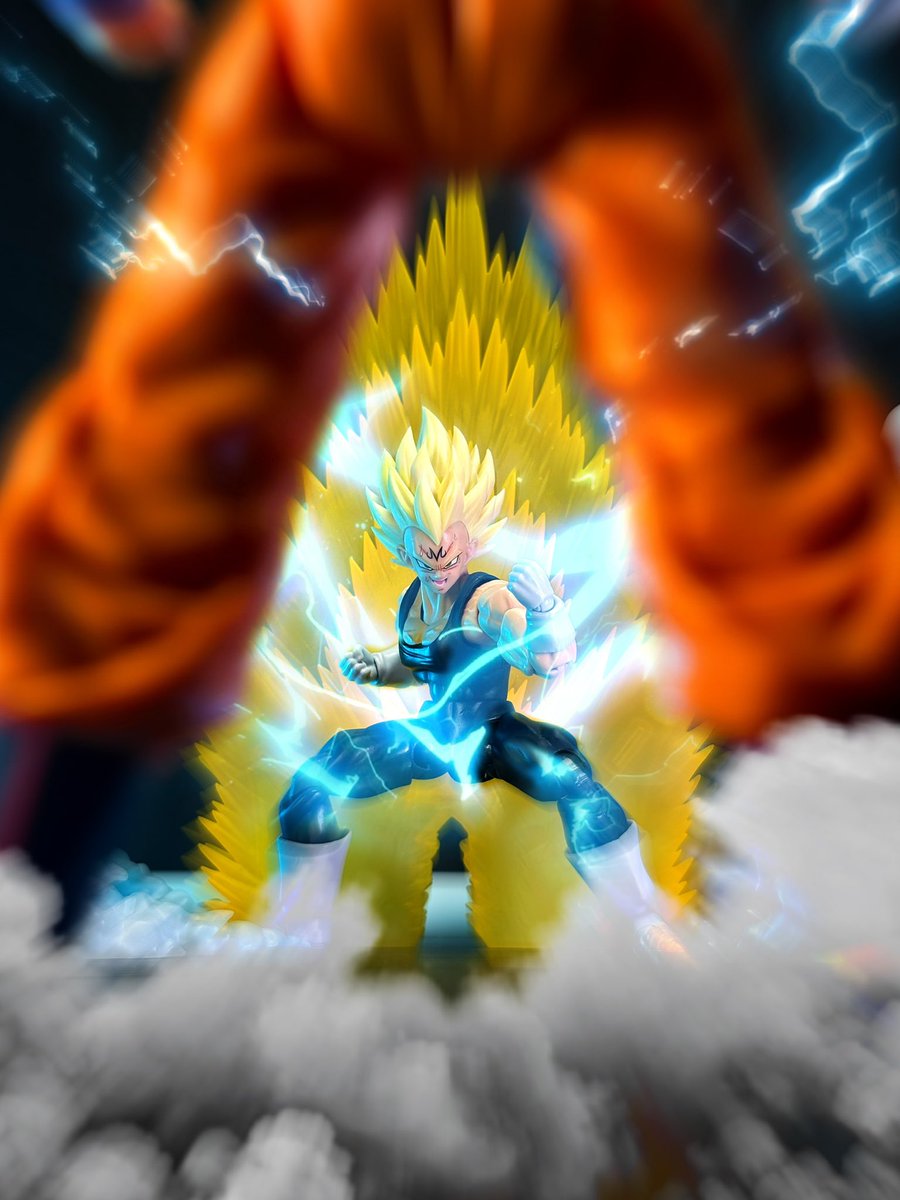 Furakusu tweet media