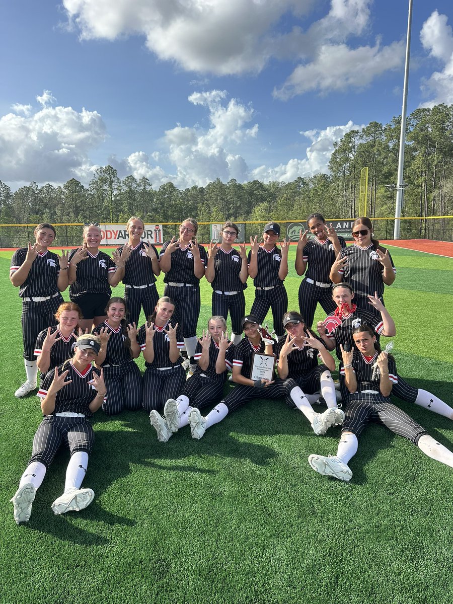 SaralandSoftba1's tweet image. Varsity goes undefeated (5-0) in the Saraland Invitational — defeating Jackson, Baldwin County, Auburn, Spanish Fort, and Hewitt Trussville! #GoSpartans #B2O #BMC #SBJ