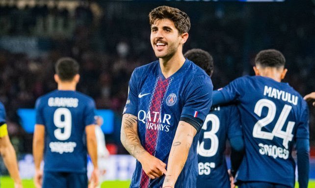 PSG WORLD NATION tweet media