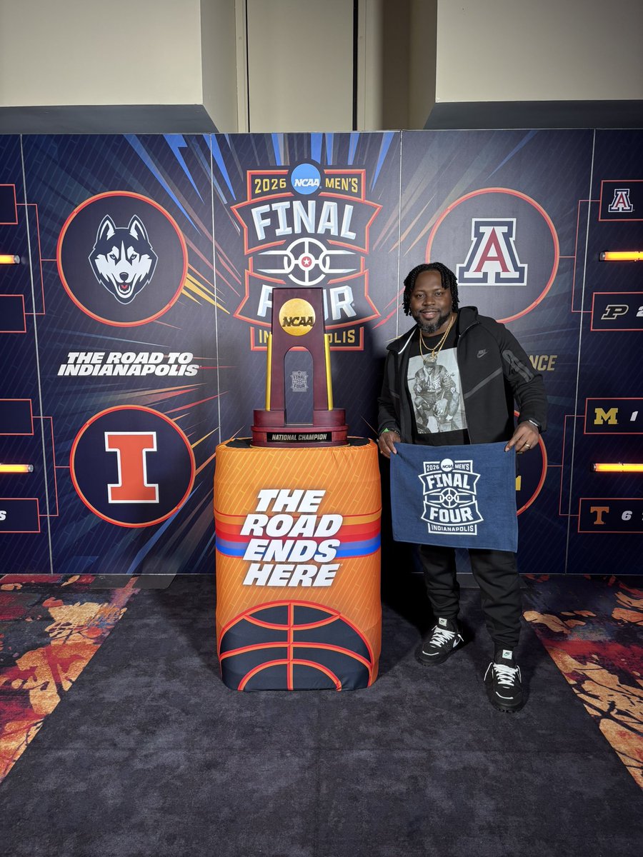 ColtsCLYDE tweet media