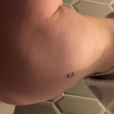 xyyyyymia tweet media