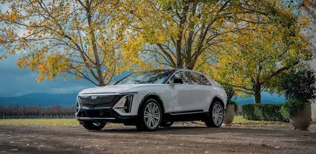 Daniel Barkeley tweet media