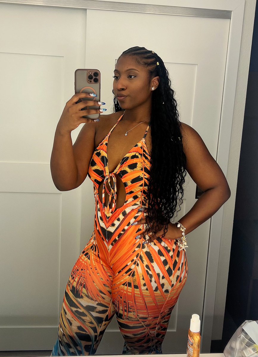 Cent THEE Stallion ✨ tweet media