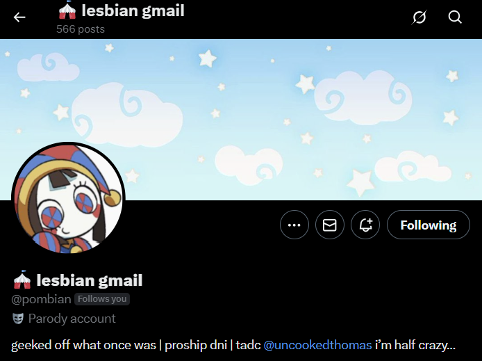 bisexual hotmail tweet media