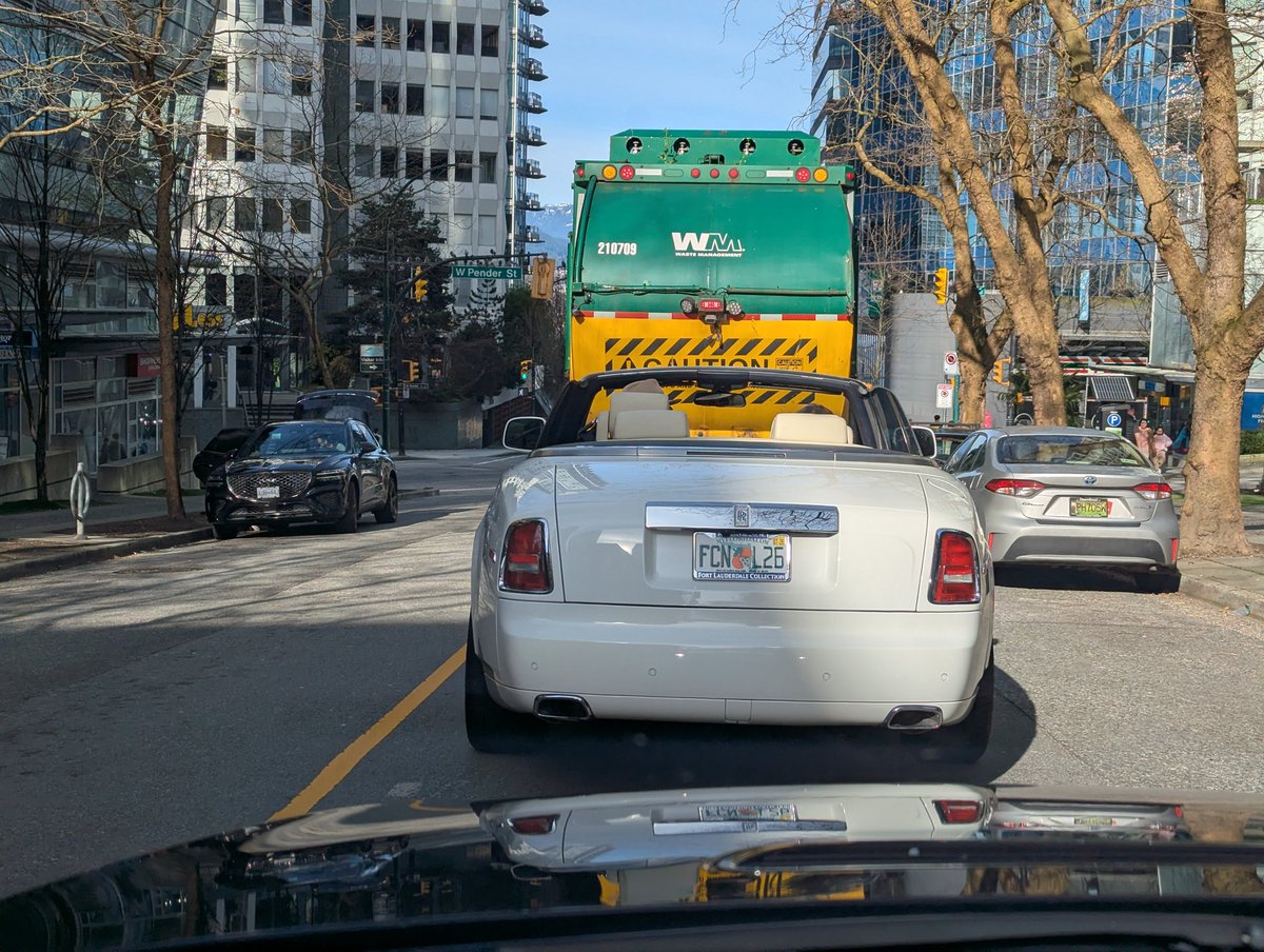 Mr. V12 | 🇨🇦 tweet media