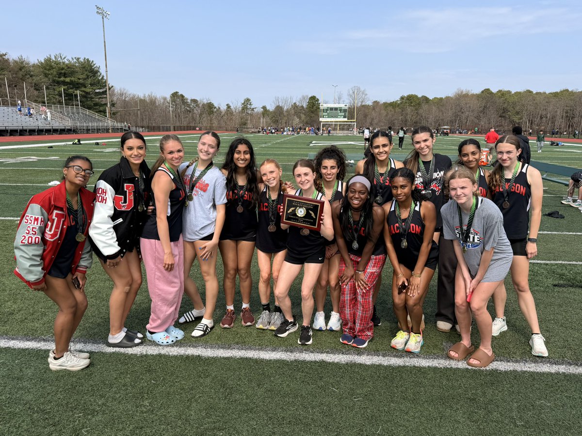 JTHS Jags Roar tweet media