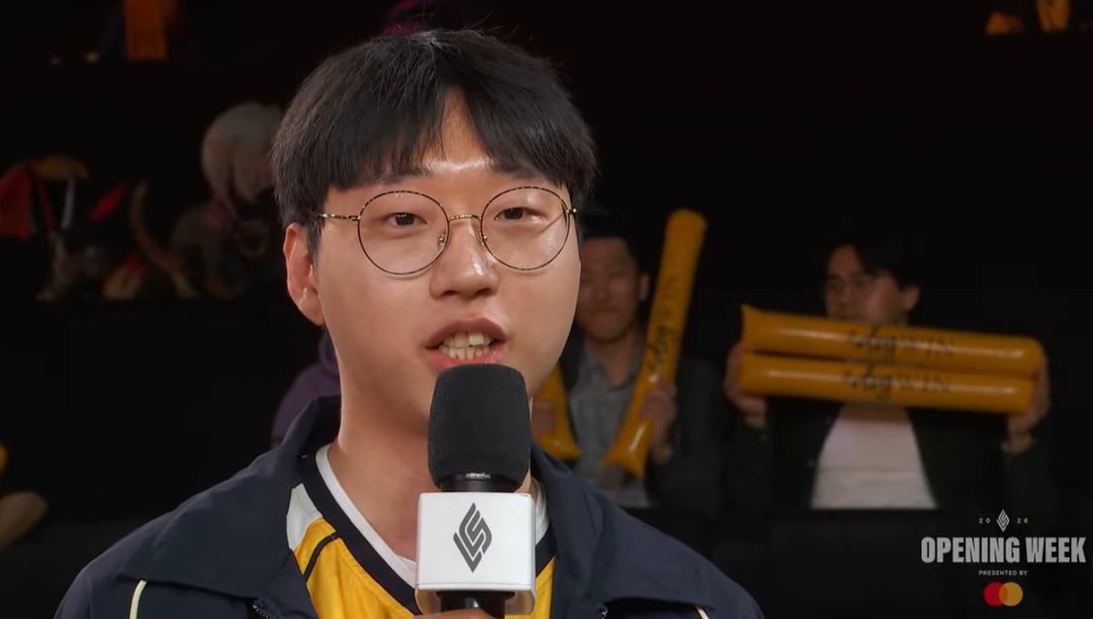 sockO_O's tweet photo. "it's been three years in the lcs for me here but i never had an interview, so i guess i finally got my moment"

castle had a great series and im glad he got some recognition 🥹 

also castle still hasnt appeared on a single PROS ep since his debut in 2024, please let him speak!! https://t.co/ENmycaR1Y2