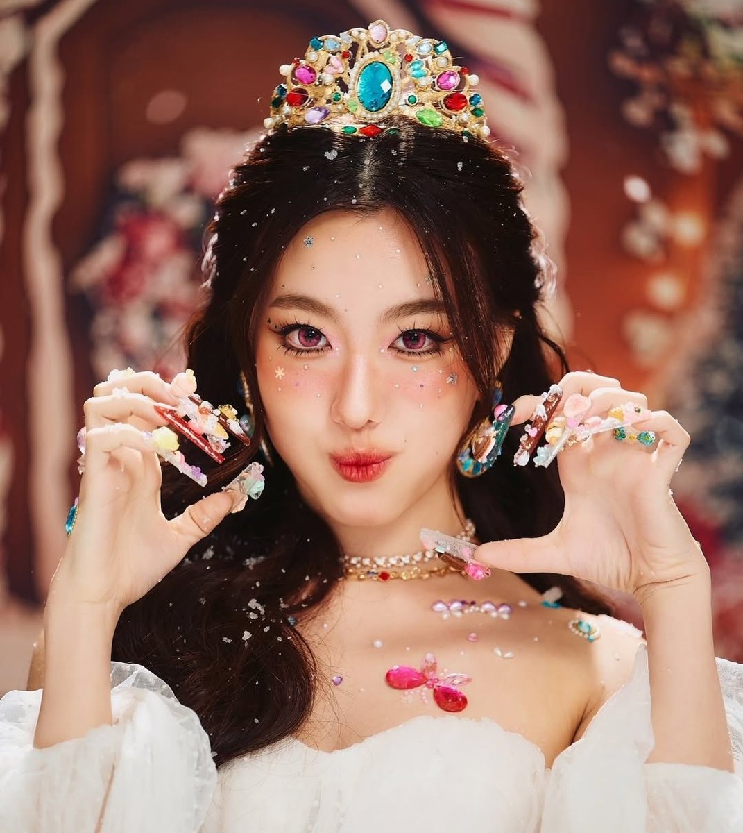 Aheye Project tweet media