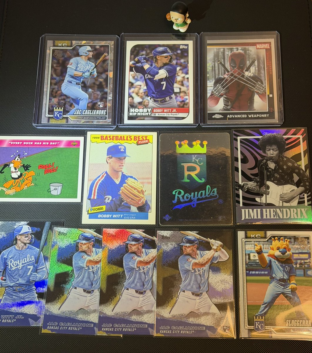 BALLBAKEDTAKES's tweet photo. Shoutout to @SmallTCollector for another awesome trade where I got the better half!๐คฃ๐ค๐ป this is so freaking cool #deadpool #hendrix ๐ธ mini #jaysontatum awesome 91 @Royals sticker I donโt have but finally do! ๐ stars of the mlb ๐คฃ๐๐ป๐๐ป oh and #pcforever https://t.co/NQnc6ATlab