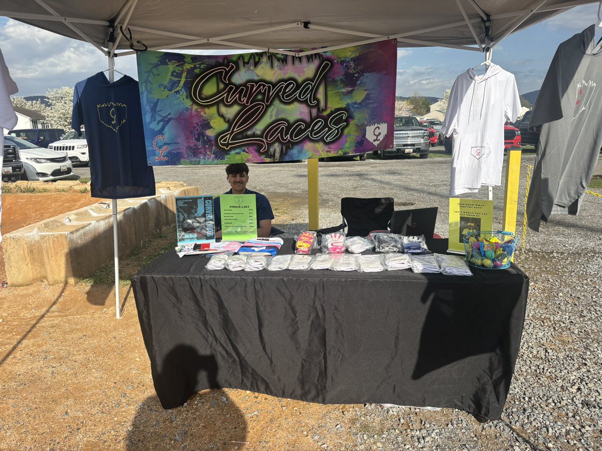 Curved Laces tweet media