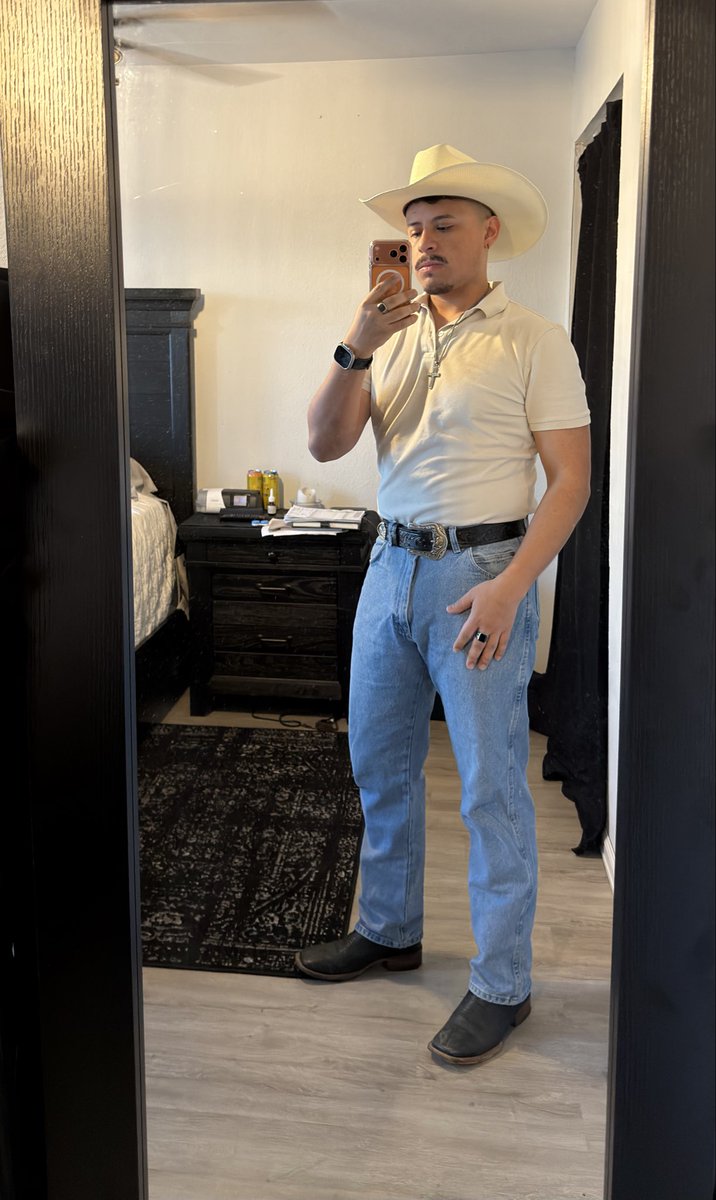 RJ tweet media