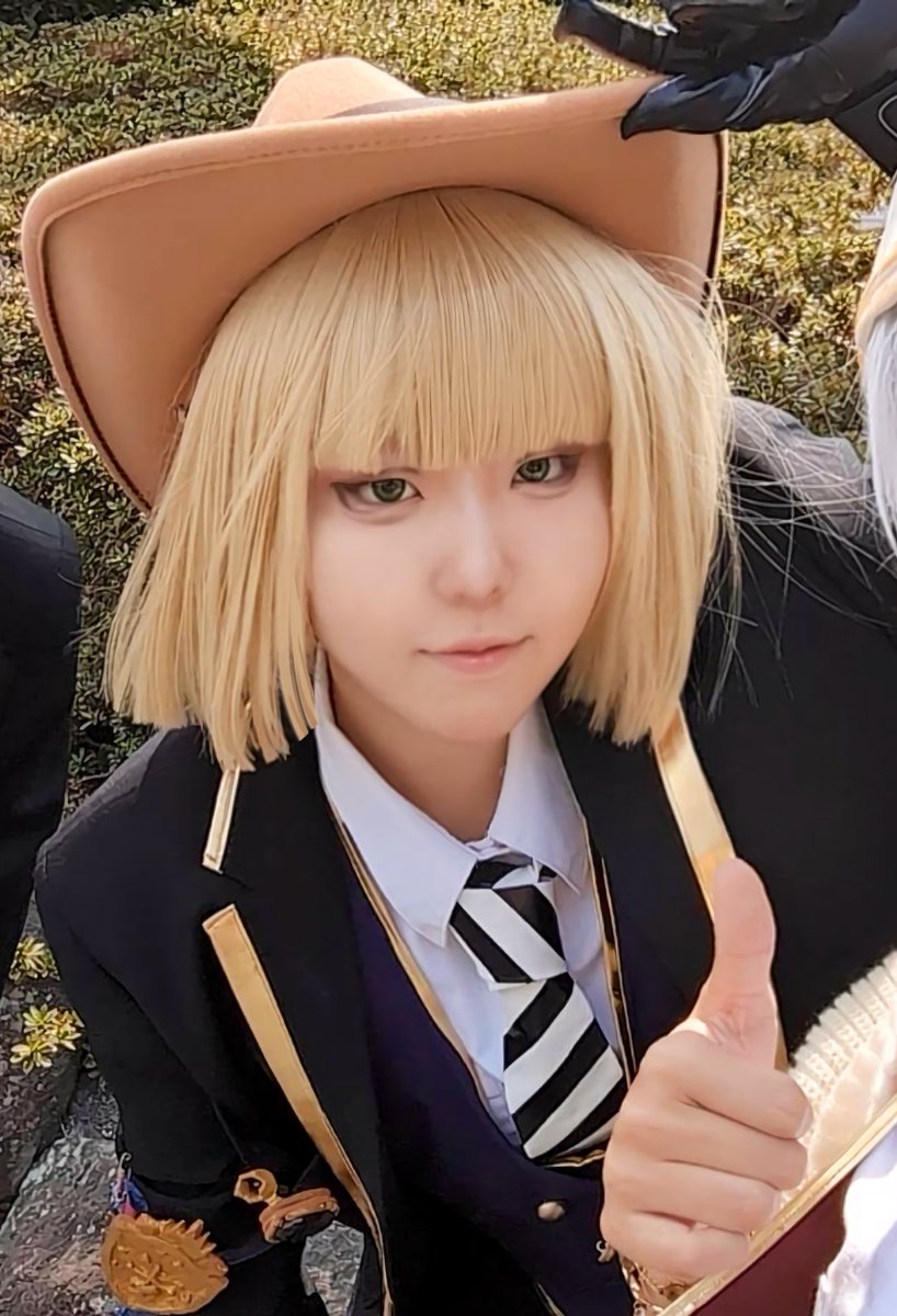 siragi8789061's tweet photo. ⚠︎︎twstcos🏹、映り込み注意 https://t.co/NzmbKaUKUG