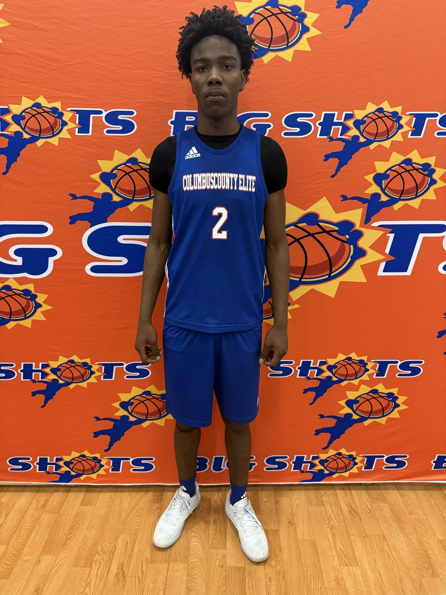 BigShotsGlobal's tweet photo. #BigShots #CharlotteShowtime 

17U

CC Elite  56
Chucktime Elite 53

Game MVP 
#2 Kevin Stackhouse 23
#2 Herman Smith 27P https://t.co/r3v9GKKuNk