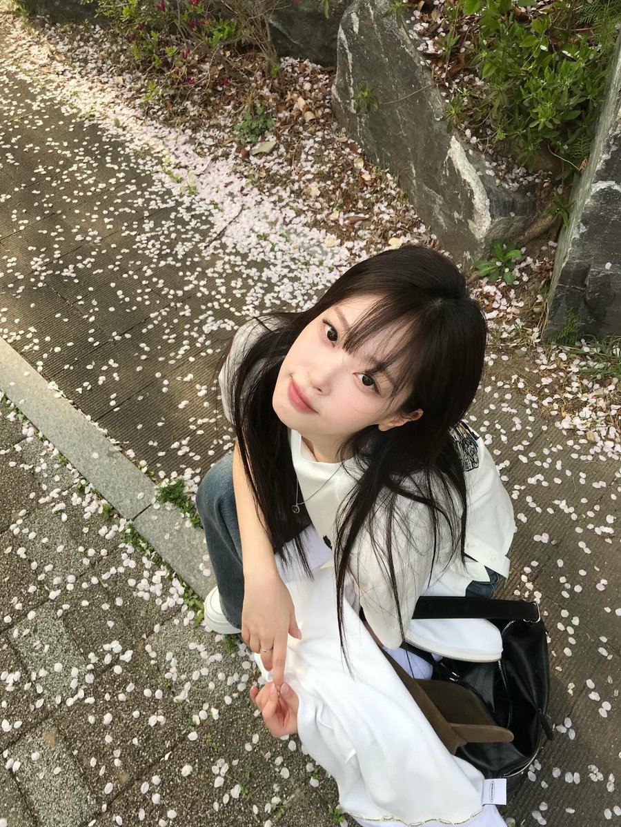 스즈👻 tweet media