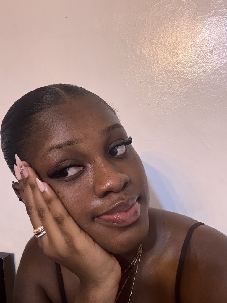 Miss_.Asare tweet media